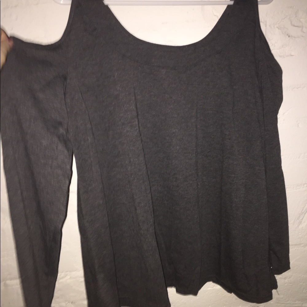 Cold shoulder long sleeve shirt